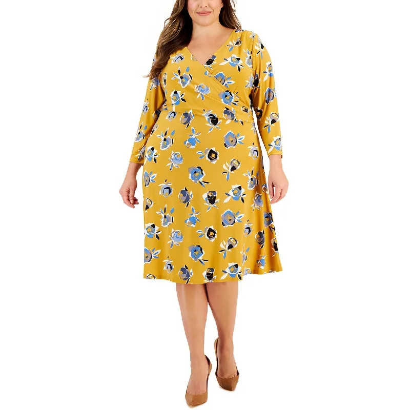 Women's Outerwear Attire Kasper Womens Plus Floral Print  Fit & Flare Dress