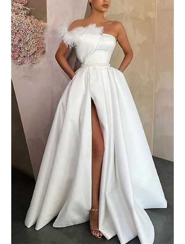 Plus-Size Women's Clothing Sheath / Column Evening Gown Party Dress Wedding Guest Black Tie Gala Floor Length Sleeveless Strapless Satin with Feather Slit