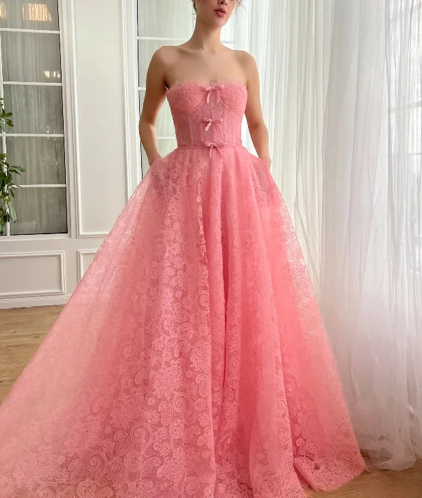 Women's Formal Event Clothing 3D Lace Appliques Off Shoulder Prom Dresses for Women Tulle lovely Wedding Dress Long Ball Gown