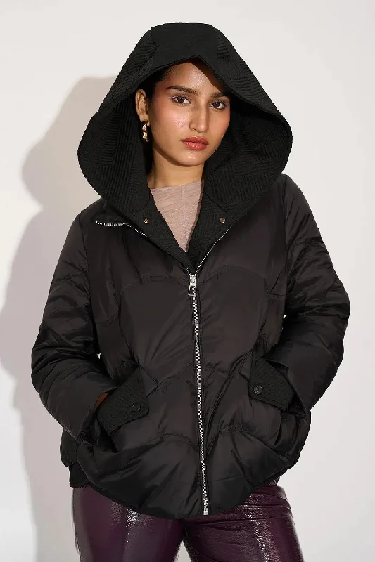 Women's Travel Garments Snuggle Up Women's Hooded Puffer Jacket