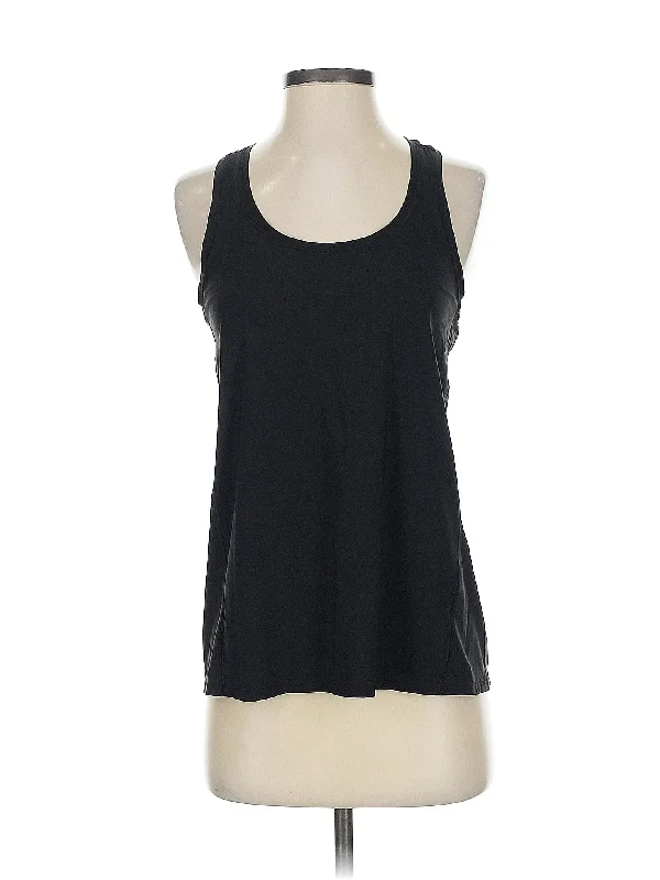 Chic Women's Outfit Sleeveless Top