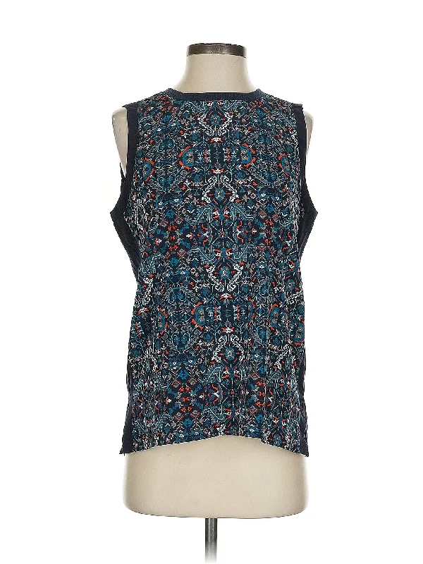 Women's Plus-Size Outfit Sleeveless Blouse