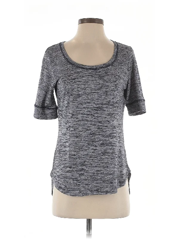 Women's Seasonal Apparel Active T Shirt