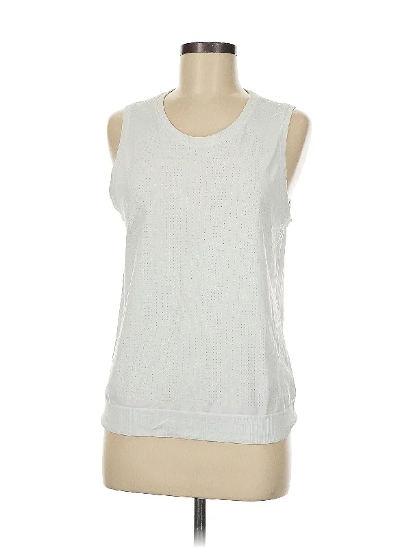 Women's Cozy Winter Attire Sleeveless T Shirt